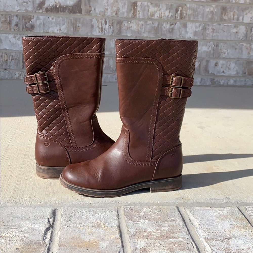 Brown girls boots size 2m